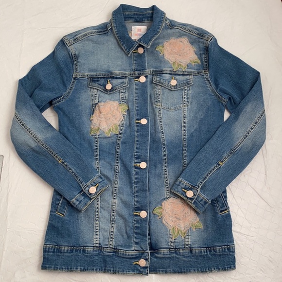 Lularoe Jaxon medium wash blue fitted denim jacket with pink roses - Picture 5 of 14